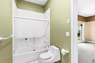 2906 W 15th St, Duluth, MN 55806 - Photo 78
