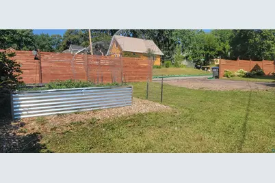 2832 W 6th St, Duluth, MN 55806 - Photo 30