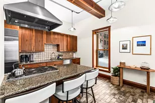 1 N Lake Ave, Duluth, MN 55805 - Photo 48