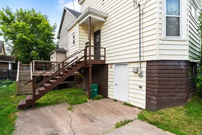 2602 W 3rd St, Duluth, MN 55806 - Photo 38