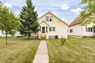 703 E 5th St, Superior, WI 54880 - Photo 1