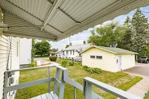 703 E 5th St, Superior, WI 54880 - Photo 34