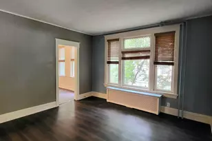 1514 E 5th St, Duluth, MN 55812 - Photo 8