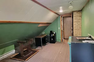 1514 E 5th St, Duluth, MN 55812 - Photo 28