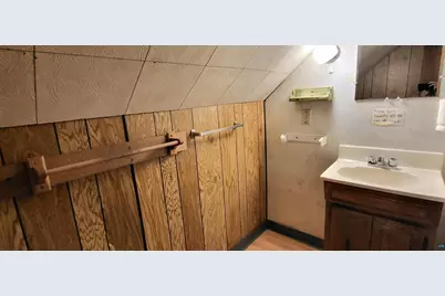 1514 E 2nd St, Duluth, MN 55812 - Photo 24