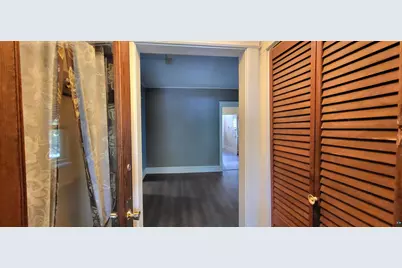 1514 E 2nd St, Duluth, MN 55812 - Photo 12