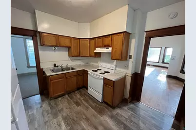 419 Michigan Ave, Duluth, MN 55806 - Photo 6