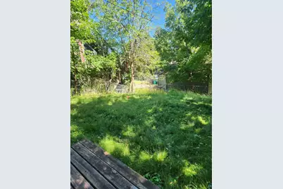 1628 E 1st St, Duluth, MN 55812 - Photo 8