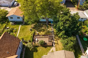 819 E 7th St, Duluth, MN 55805 - Photo 36
