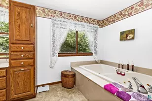 2705 Jean Duluth Rd, Duluth, MN 55804 - Photo 26
