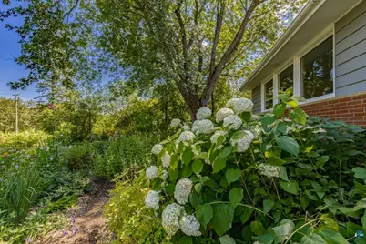 2705 Jean Duluth Rd, Duluth, MN 55804 - Photo 44