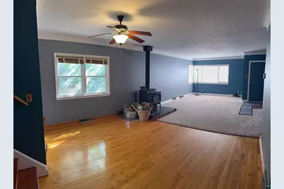 614 Sparkman Ave, Duluth, MN 55803 - Photo 4