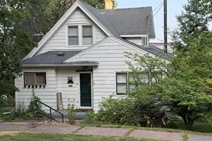 614 Sparkman Ave, Duluth, MN 55803 - Photo 1