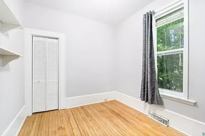 1323 W 1st St, Duluth, MN 55806 - Photo 26