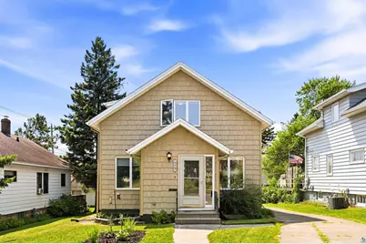 619 N 42nd Ave W, Duluth, MN 55807 - Photo 1
