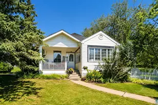 4731 Oneida St, Duluth, MN 55804 - Photo 2