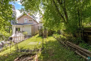 517 E 8th St, Duluth, MN 55805 - Photo 20