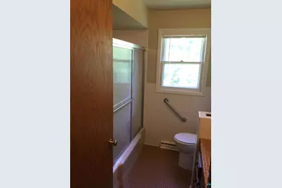 3816 Crescent View Ave, Duluth, MN 55804 - Photo 20