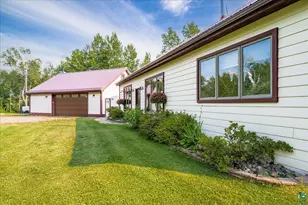 1826 Pine Park Rd, Duluth, MN 55804 - Photo 2