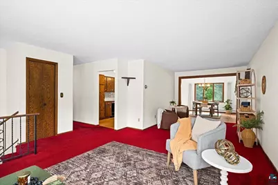 2128 Dunedin Ave, Duluth, MN 55803 - Photo 6