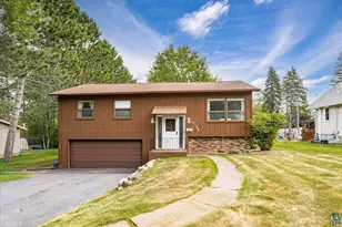 2128 Dunedin Ave, Duluth, MN 55803 - Photo 2