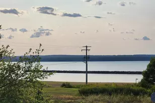 413 St Claire St, Ashland, WI 54806 - Photo 6