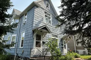 1302 W 1st St, Duluth, MN 55806 - Photo 1