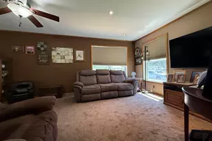 5475 Carnation Ave, Virginia, MN 55792 - Photo 8