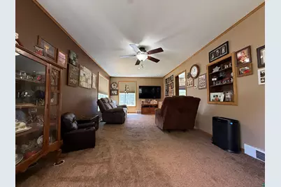 5475 Carnation Ave, Virginia, MN 55792 - Photo 6