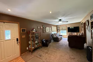 5475 Carnation Ave, Virginia, MN 55792 - Photo 4