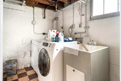 1907 E 5th St, Duluth, MN 55812 - Photo 40