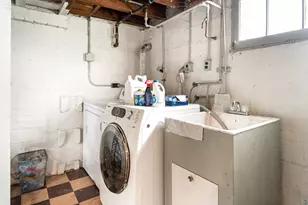 1907 E 5th St, Duluth, MN 55812 - Photo 40