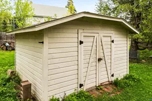 1907 E 5th St, Duluth, MN 55812 - Photo 52
