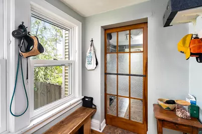 1907 E 5th St, Duluth, MN 55812 - Photo 24