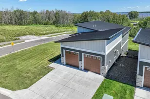 8602 Maynard Pl, Duluth, MN 55808 - Photo 36