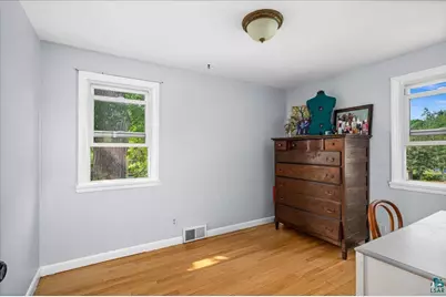 446 Sparkman Ave, Duluth, MN 55803 - Photo 20