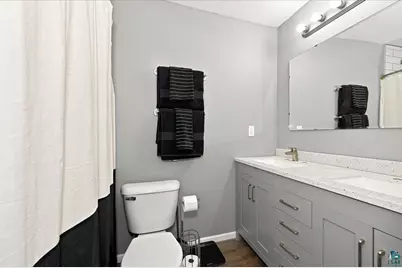 915 9th Ave, Two Harbors, MN 55616 - Photo 18