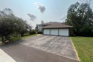 1341 Cliff Ave, Duluth, MN 55811 - Photo 2
