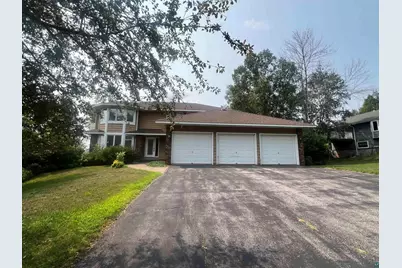 1341 Cliff Ave, Duluth, MN 55811 - Photo 1