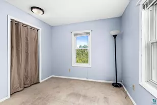 57 W Chisholm St, Duluth, MN 55803 - Photo 20