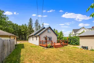 326 Lake Ave, Cloquet, MN 55720 - Photo 2