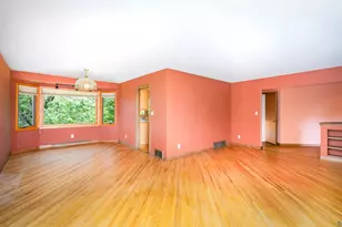 801 Rockview Ct, Duluth, MN 55804 - Photo 6
