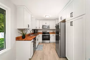 3225 Celia St, Duluth, MN 55811 - Photo 12