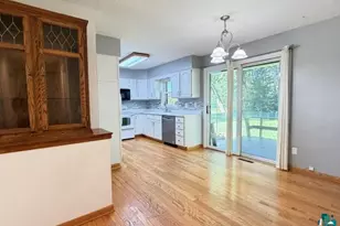 4021 Haines Rd, Hermantown, MN 55811 - Photo 4