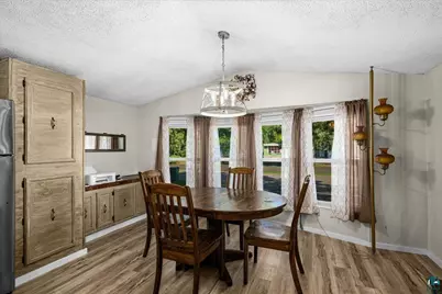 19 Sunnyside Estates, Cloquet, MN 55720 - Photo 4