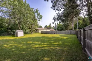 2208 Sahlman Ave, Cloquet, MN 55720 - Photo 16