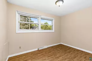 552 W Faribault St, Duluth, MN 55803 - Photo 22