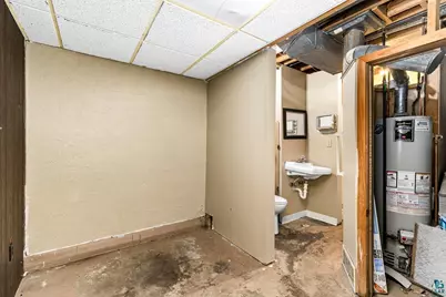 552 W Faribault St, Duluth, MN 55803 - Photo 38