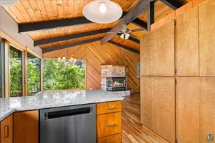 324 Howtz St, Duluth, MN 55811 - Photo 14