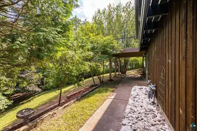 324 Howtz St, Duluth, MN 55811 - Photo 36